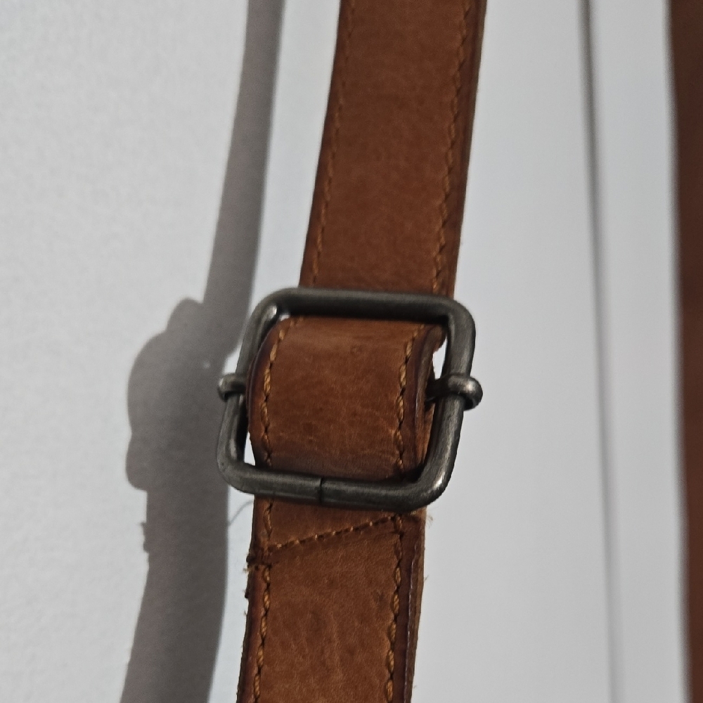 🏠 Vilenca Holland Elegant Brown Woven Adjustible Strap Crossbody Bag - Picture 5 of 13